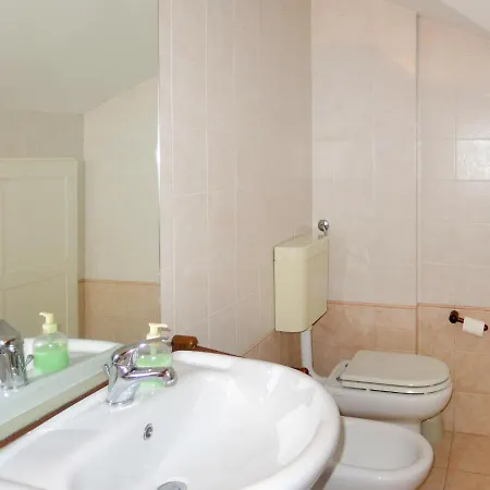 Locazione Turistica Casa Lucia - Cid200 *